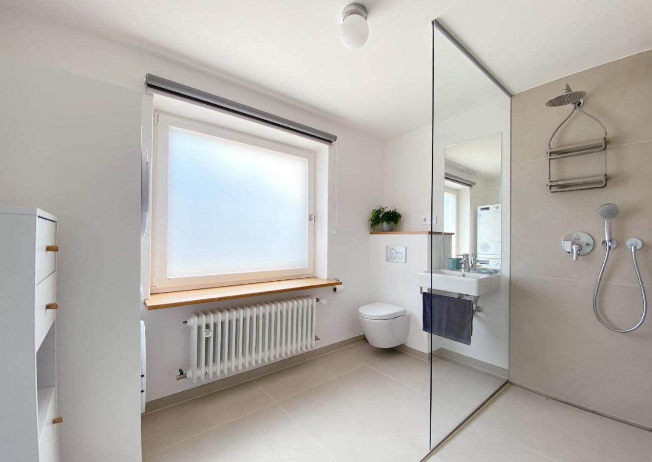Stilvolles Apartment mit Bergblick-Hütte und Garten Wolfratshausen Exterior foto